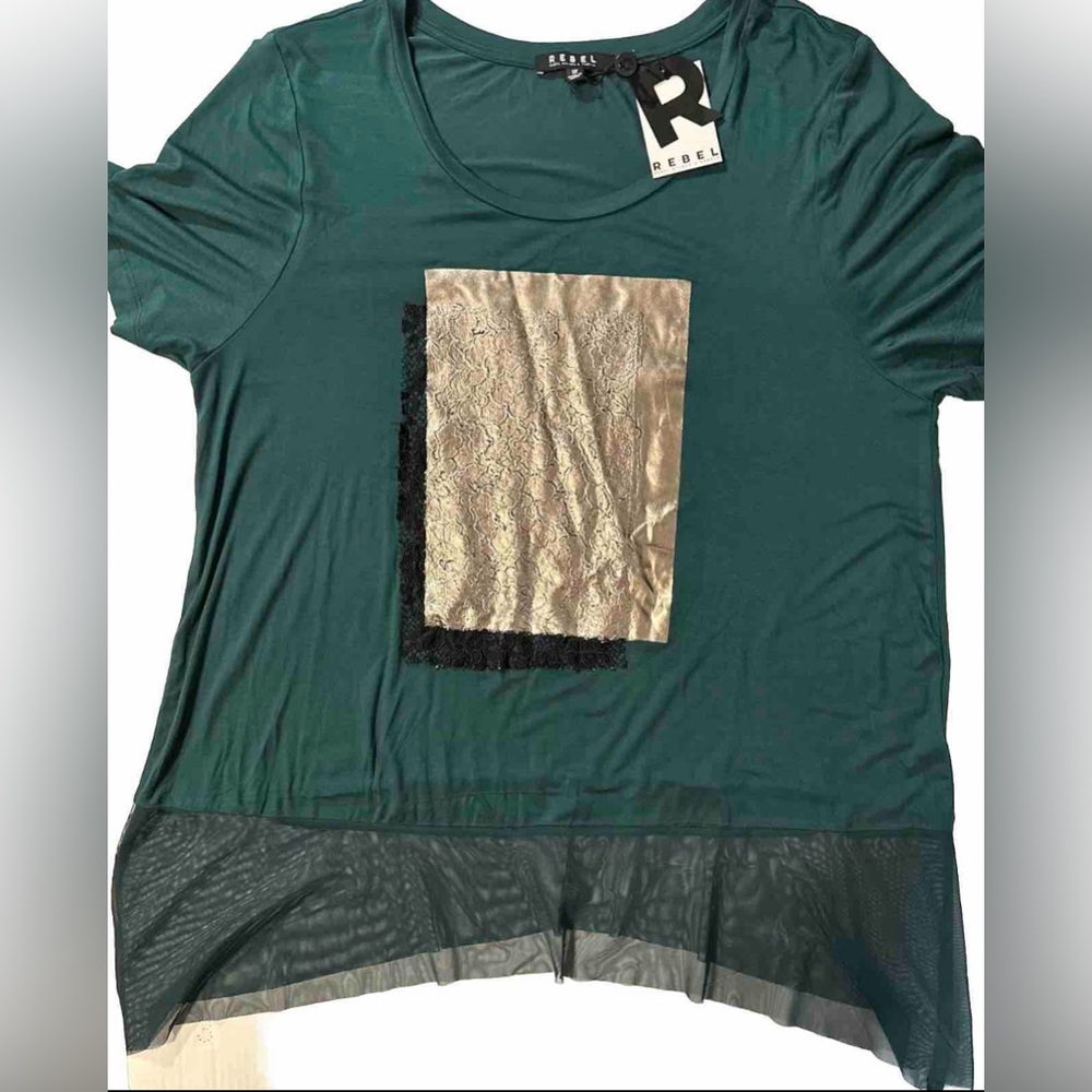 Rebel Wilson X Angels Shirt Green‎ W/ Gold Front Design Tulle Fabric On Hem  1X